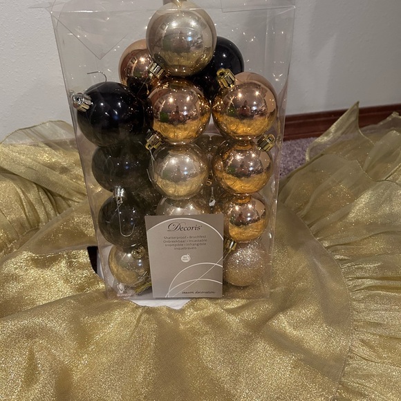 Gold Metallic Christmas Tree Skirt with Black and Gold Ornaments - Picture 4 of 8